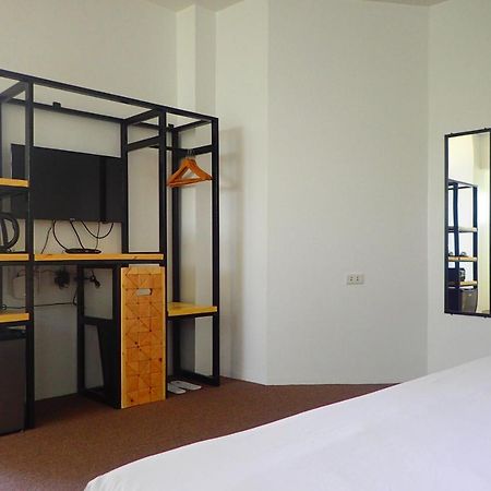 Aozora Seaside Mactan Hotel Lapu-Lapu City Eksteriør billede