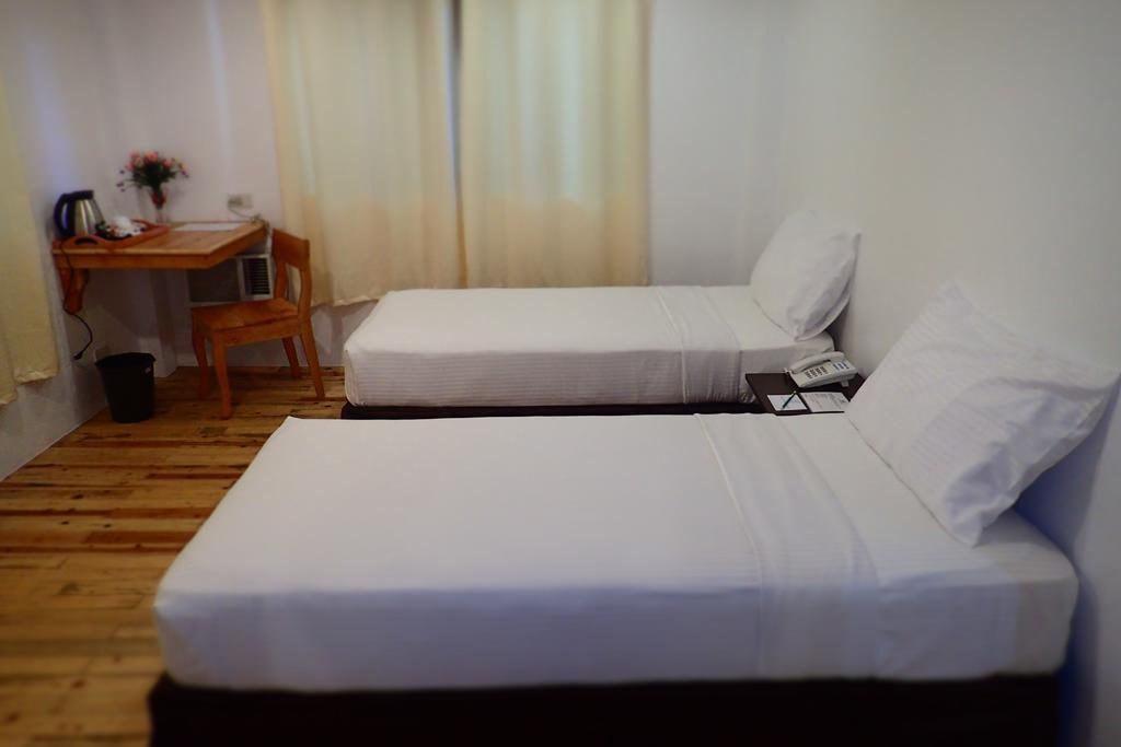 Aozora Seaside Mactan Hotel Lapu-Lapu City Eksteriør billede