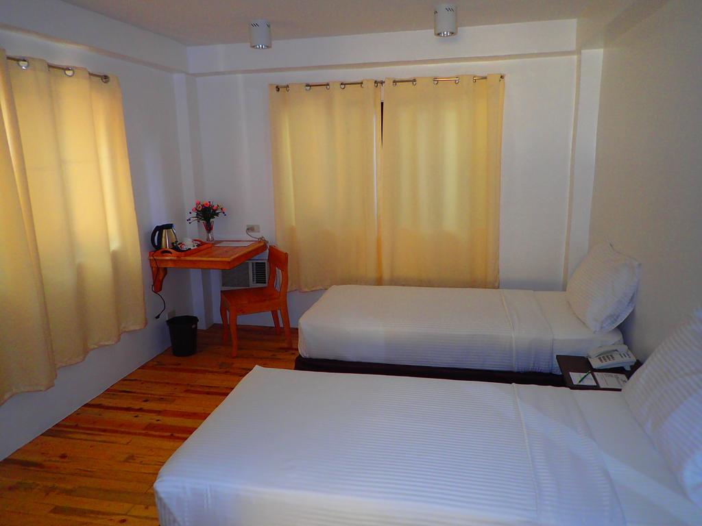 Aozora Seaside Mactan Hotel Lapu-Lapu City Eksteriør billede